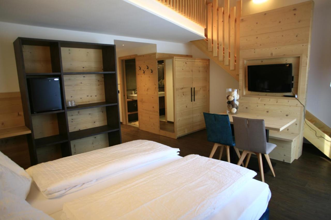Alpen Hotel Vidi Madonna Exterior foto