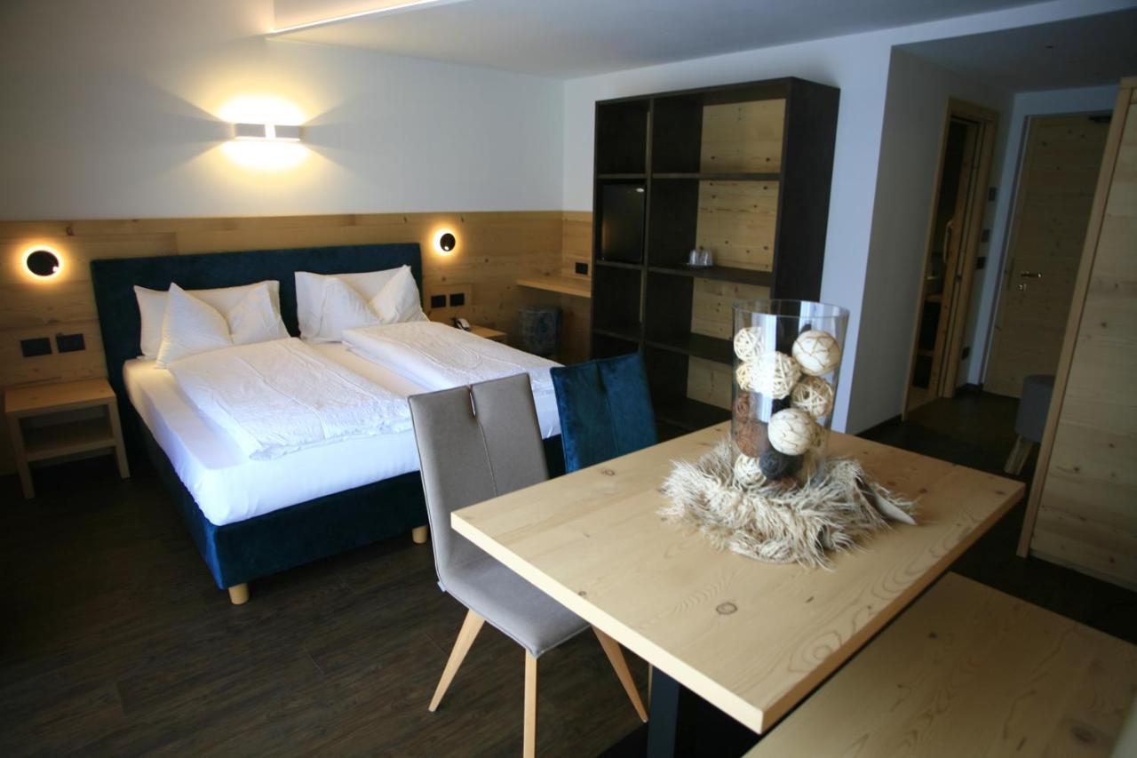 Alpen Hotel Vidi Madonna Exterior foto