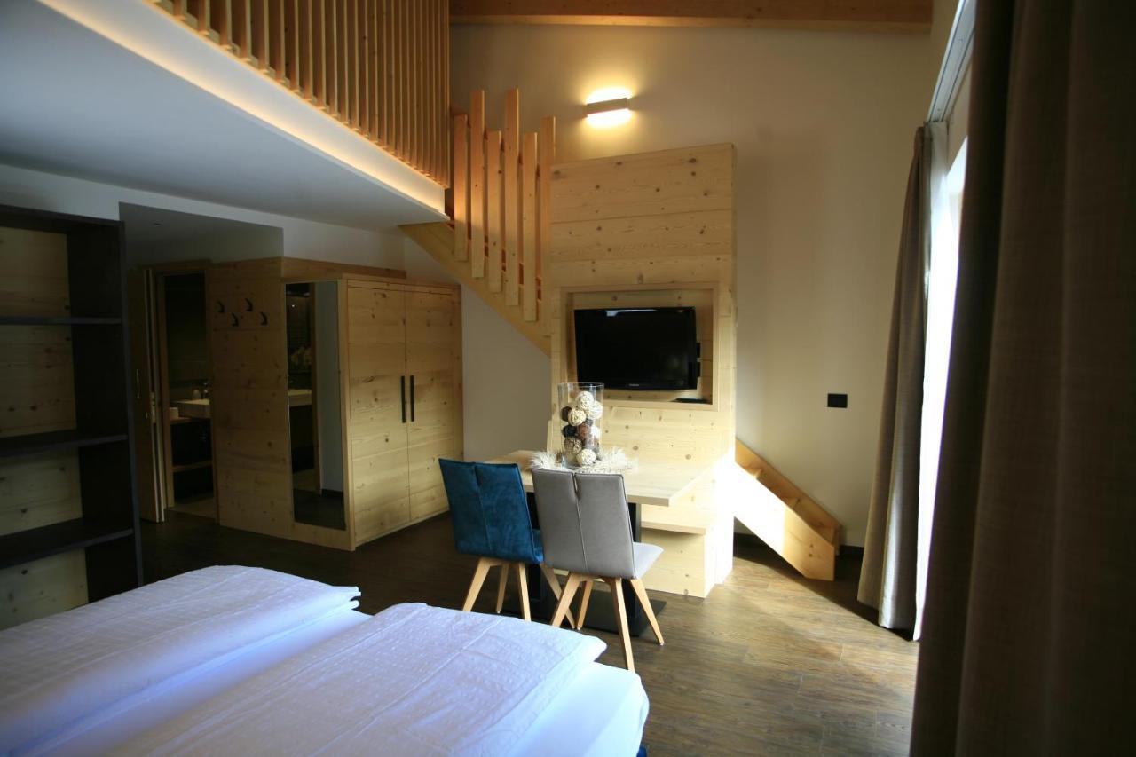 Alpen Hotel Vidi Madonna Exterior foto