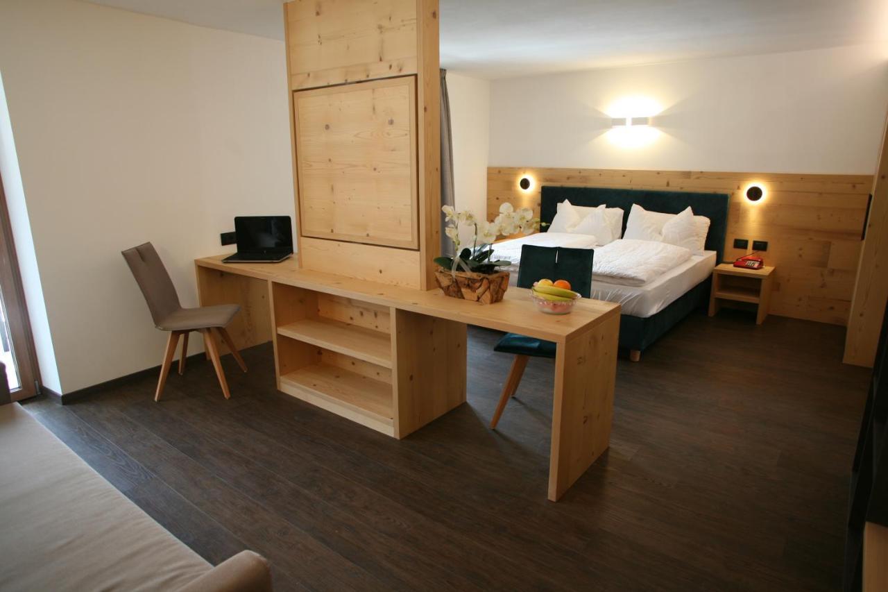 Alpen Hotel Vidi Madonna Exterior foto