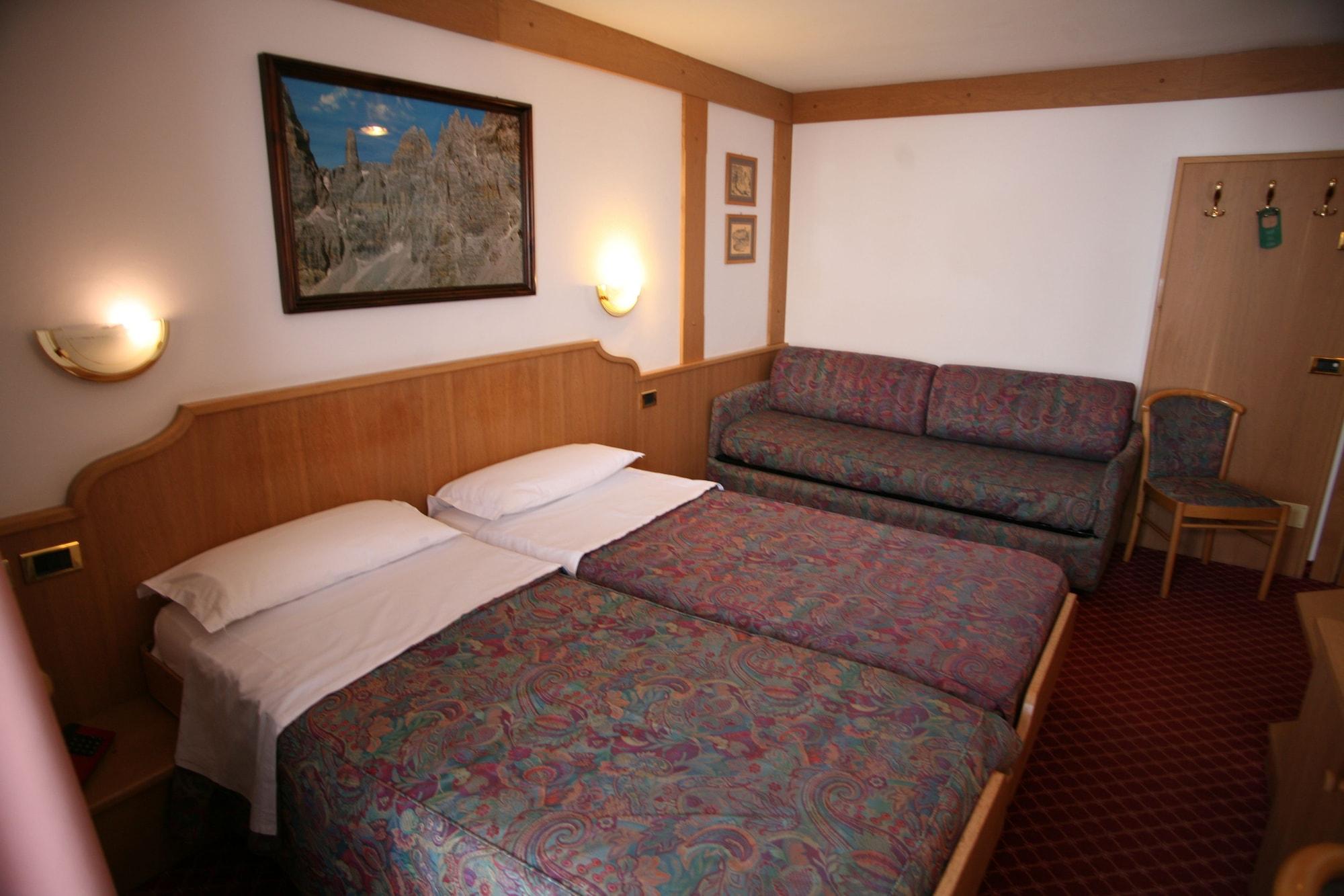 Alpen Hotel Vidi Madonna Exterior foto
