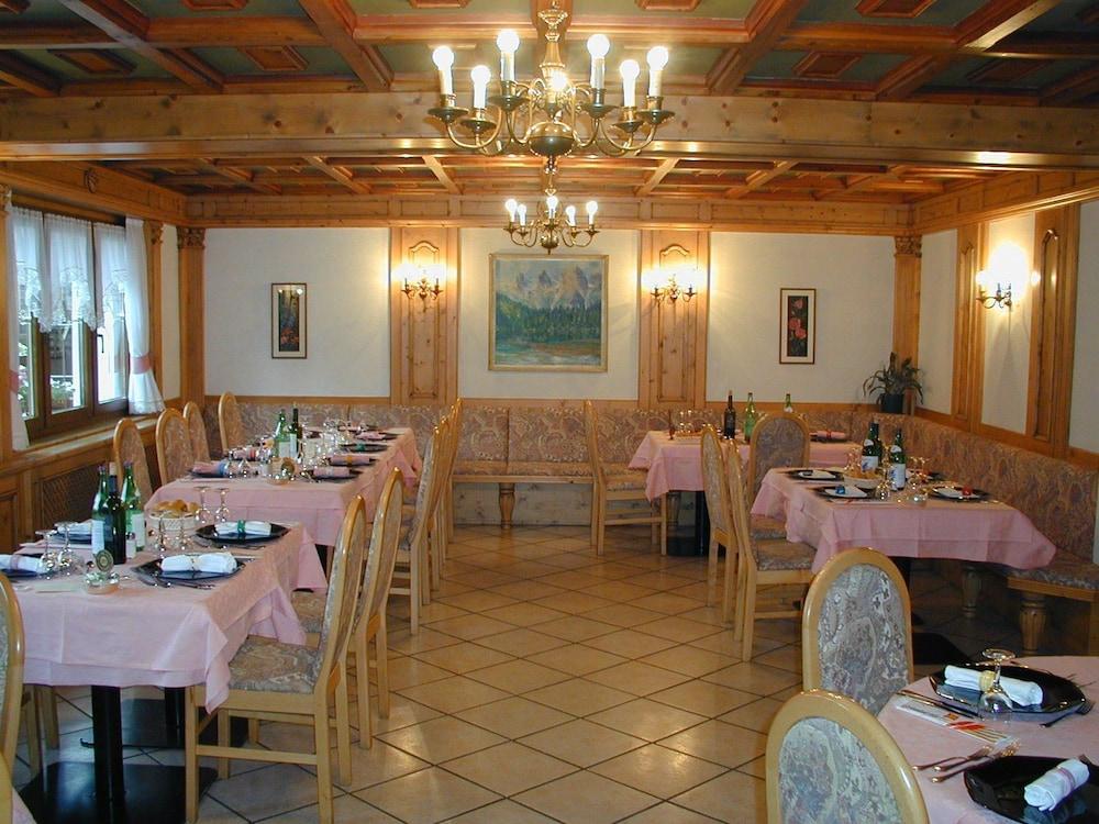 Alpen Hotel Vidi Madonna Exterior foto